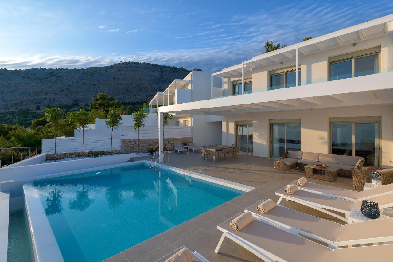 Villa Mimosa In Pefkos Líndos Exteriör bild