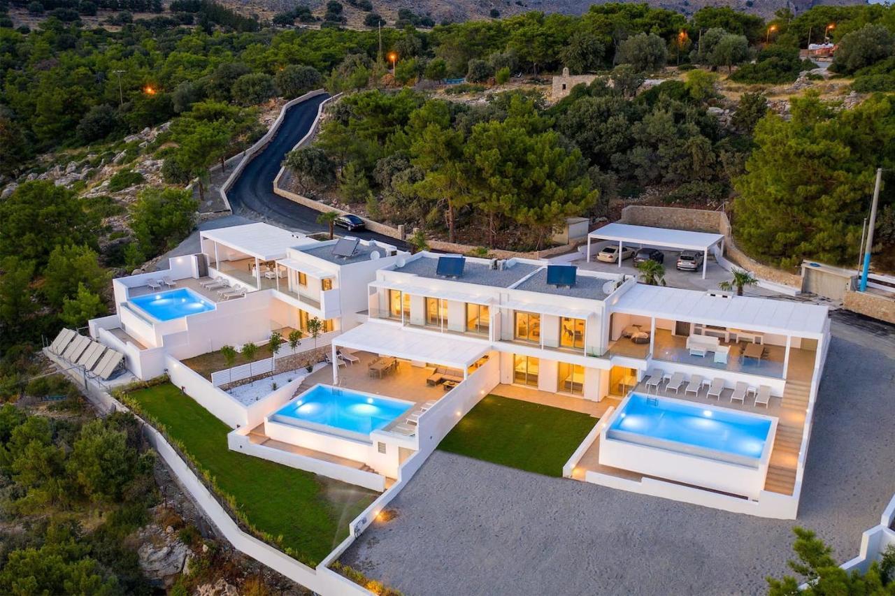 Villa Mimosa In Pefkos Líndos Exteriör bild